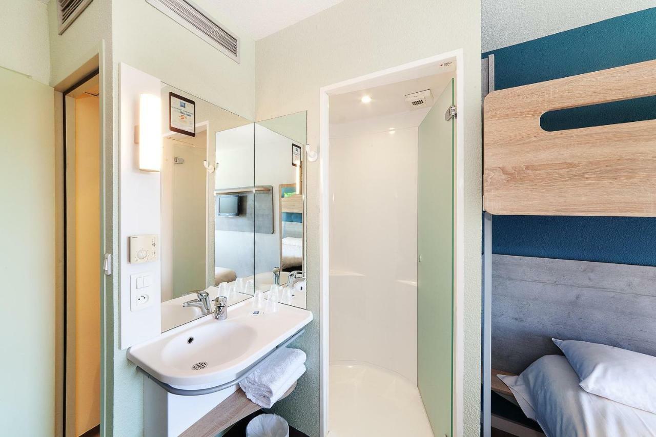 Ibis Budget Saint Gaudens Estancarbon Exterior photo